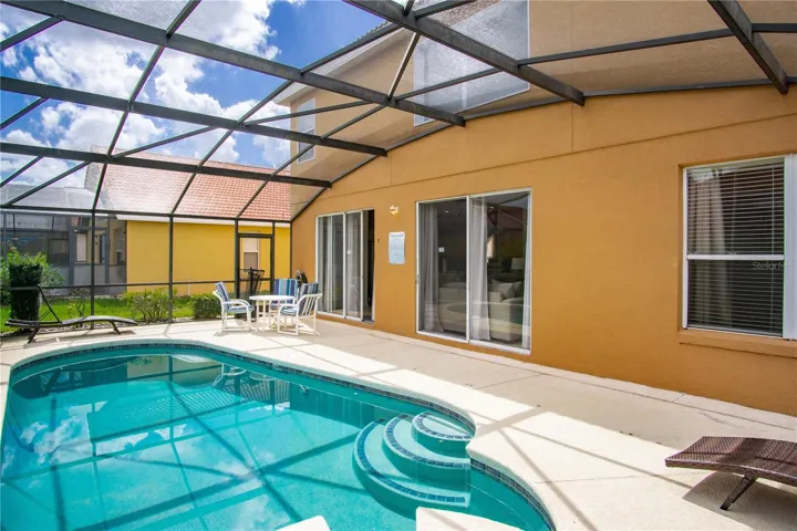 Relax &amp; Unwind at your Private Outdoor Oasis