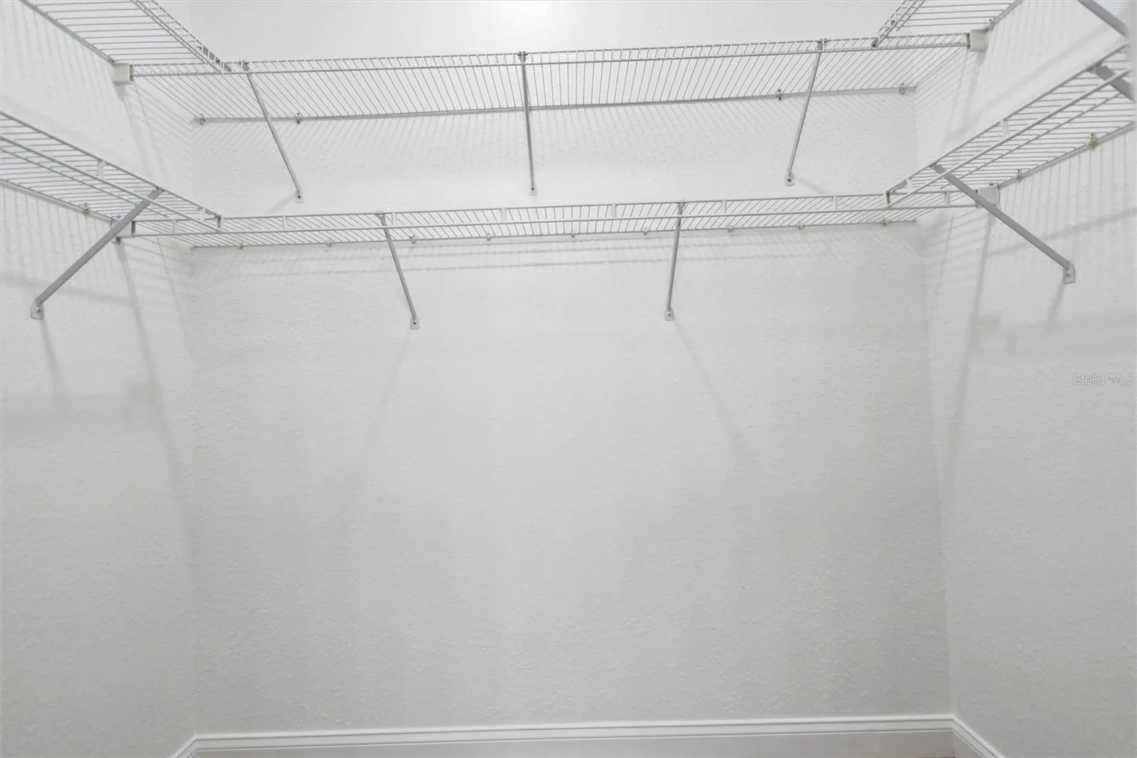 primary bathroom walk in closet 8x5