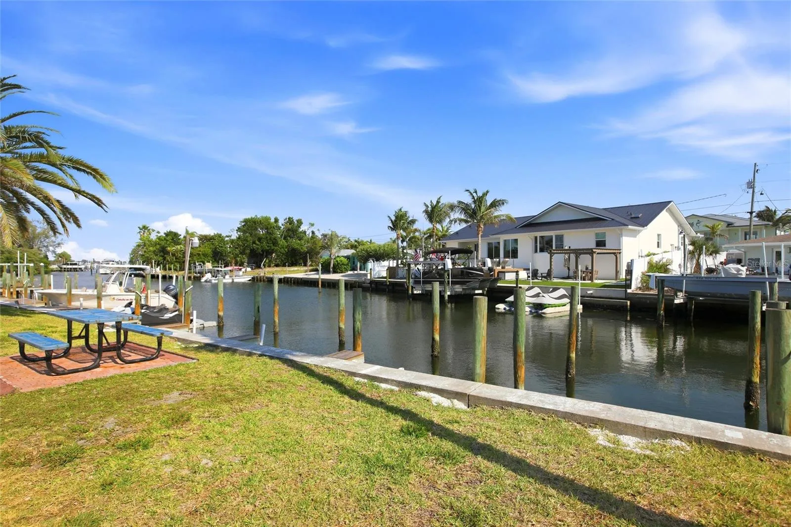 Dock view
