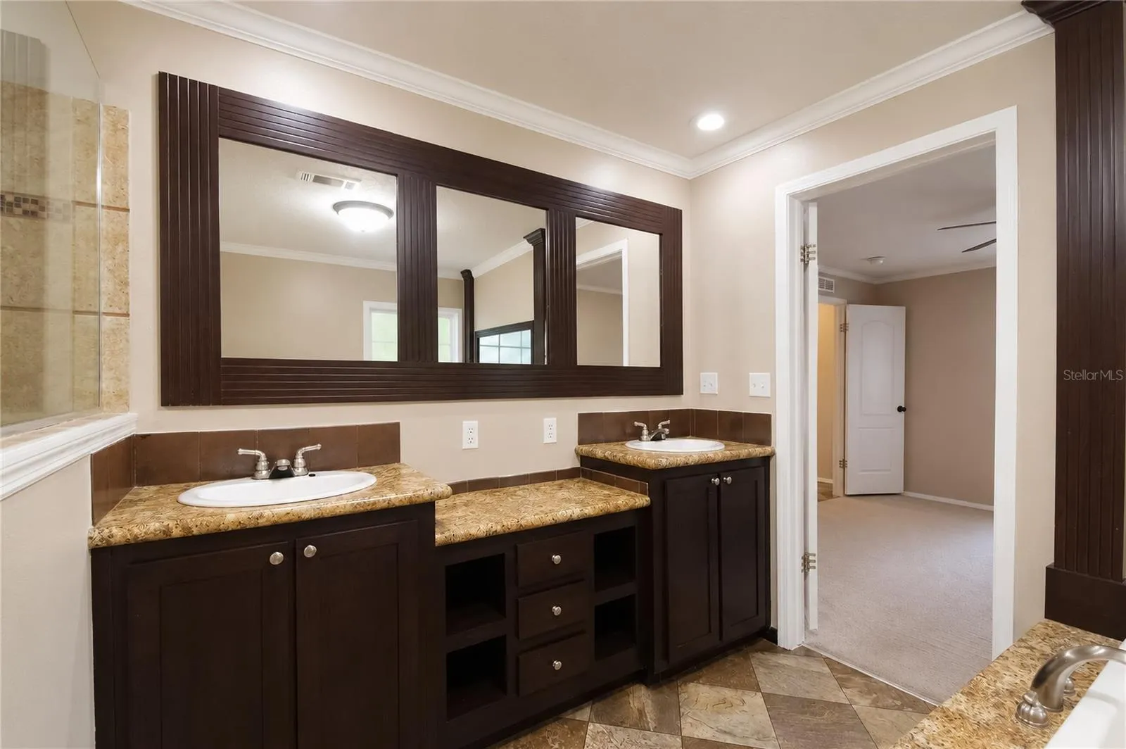 Dual Vanities