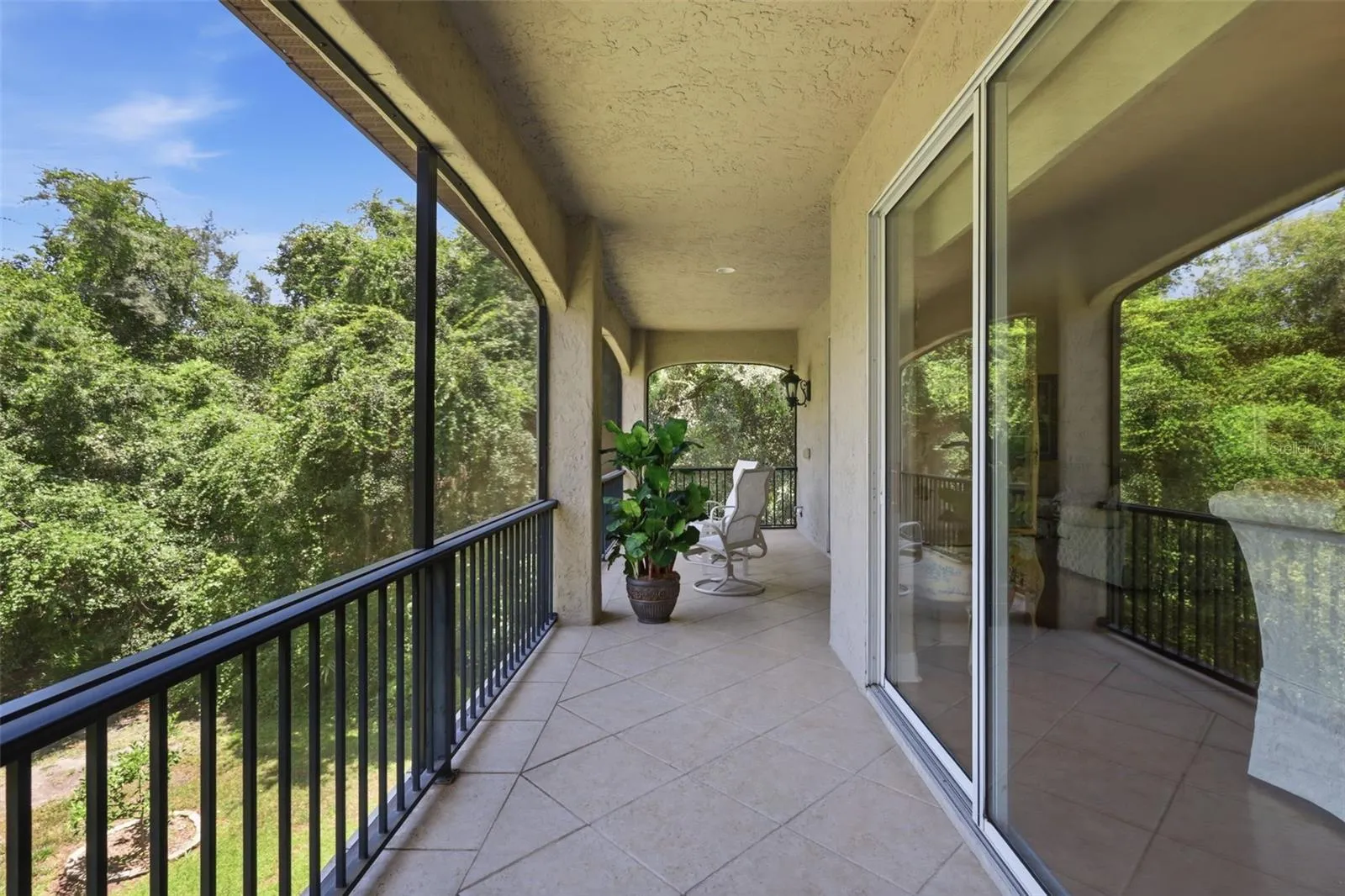 2ND STORY BALCONY