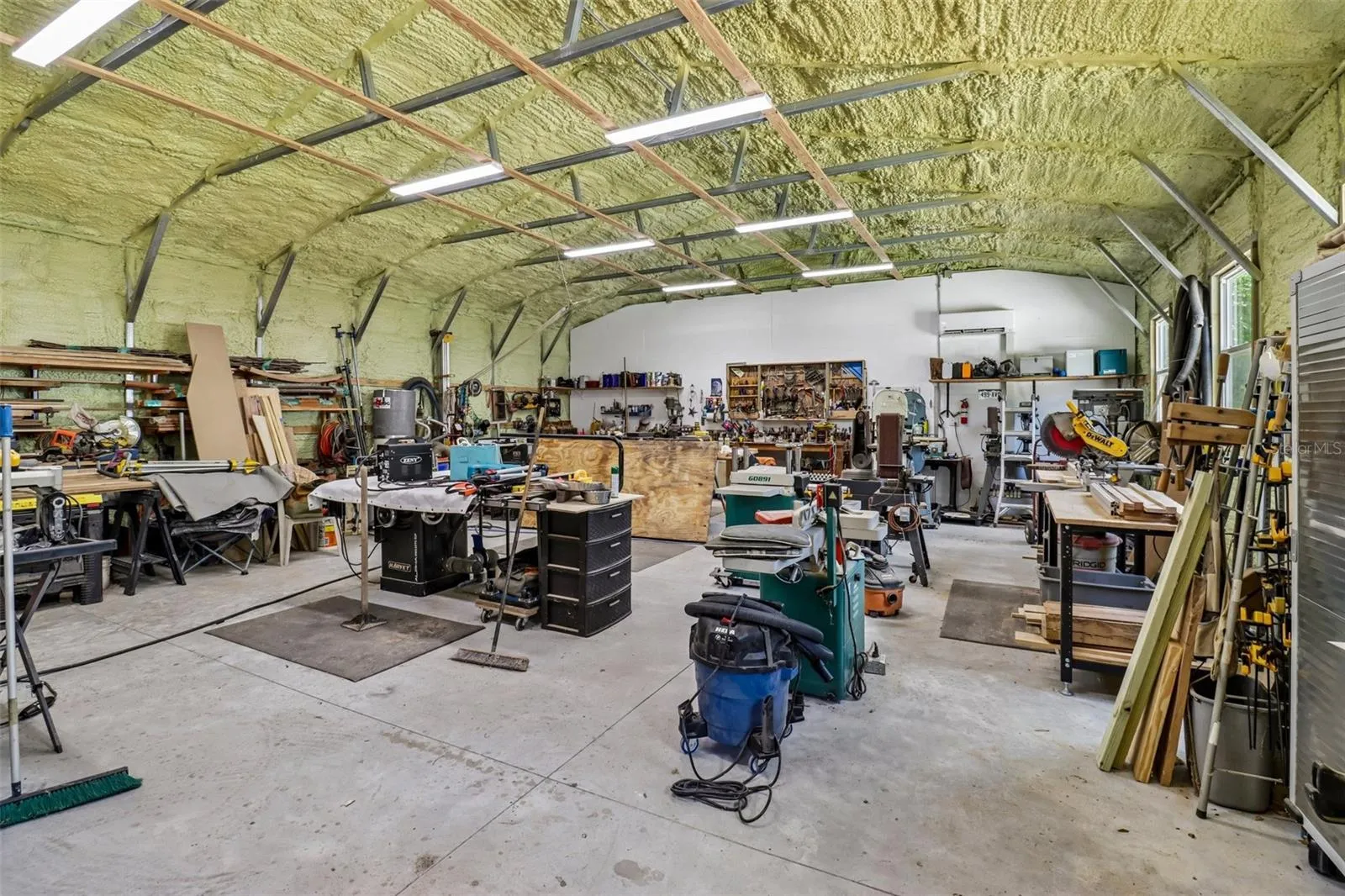 Air Conditioned Shop