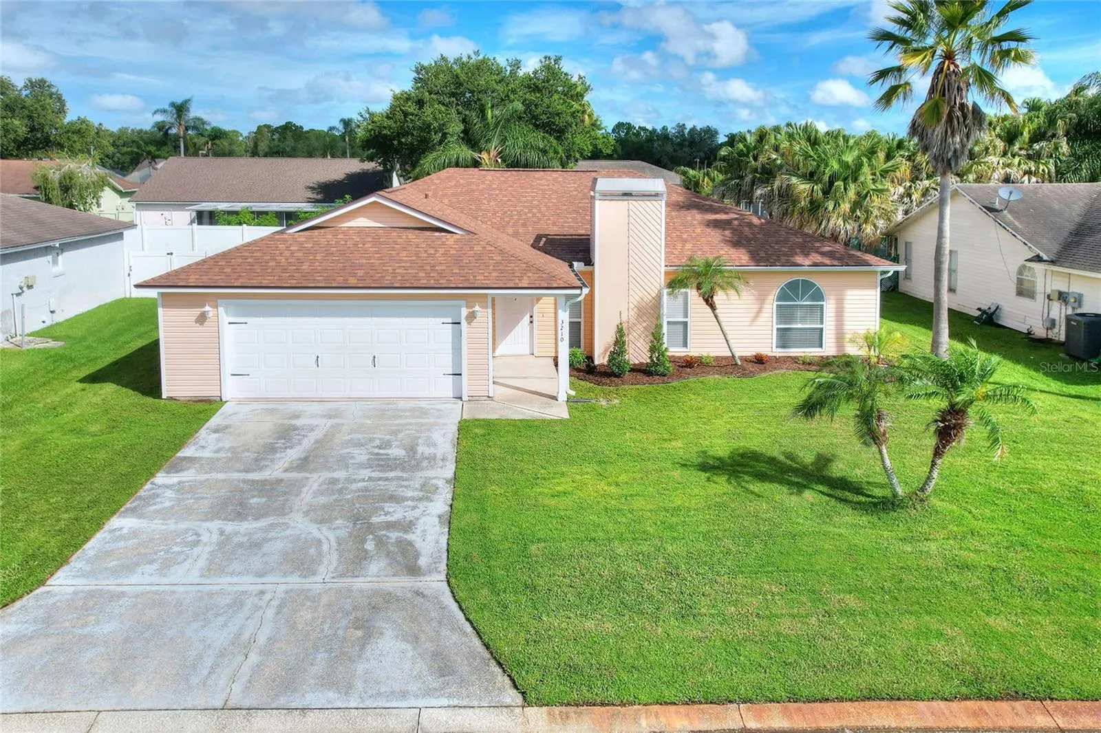 3210 Thoroughbred Loop, Lakeland, Florida 33811 — photo 2