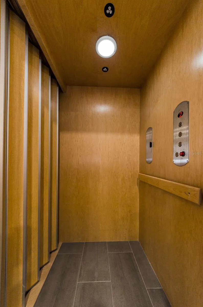 Private Elevator