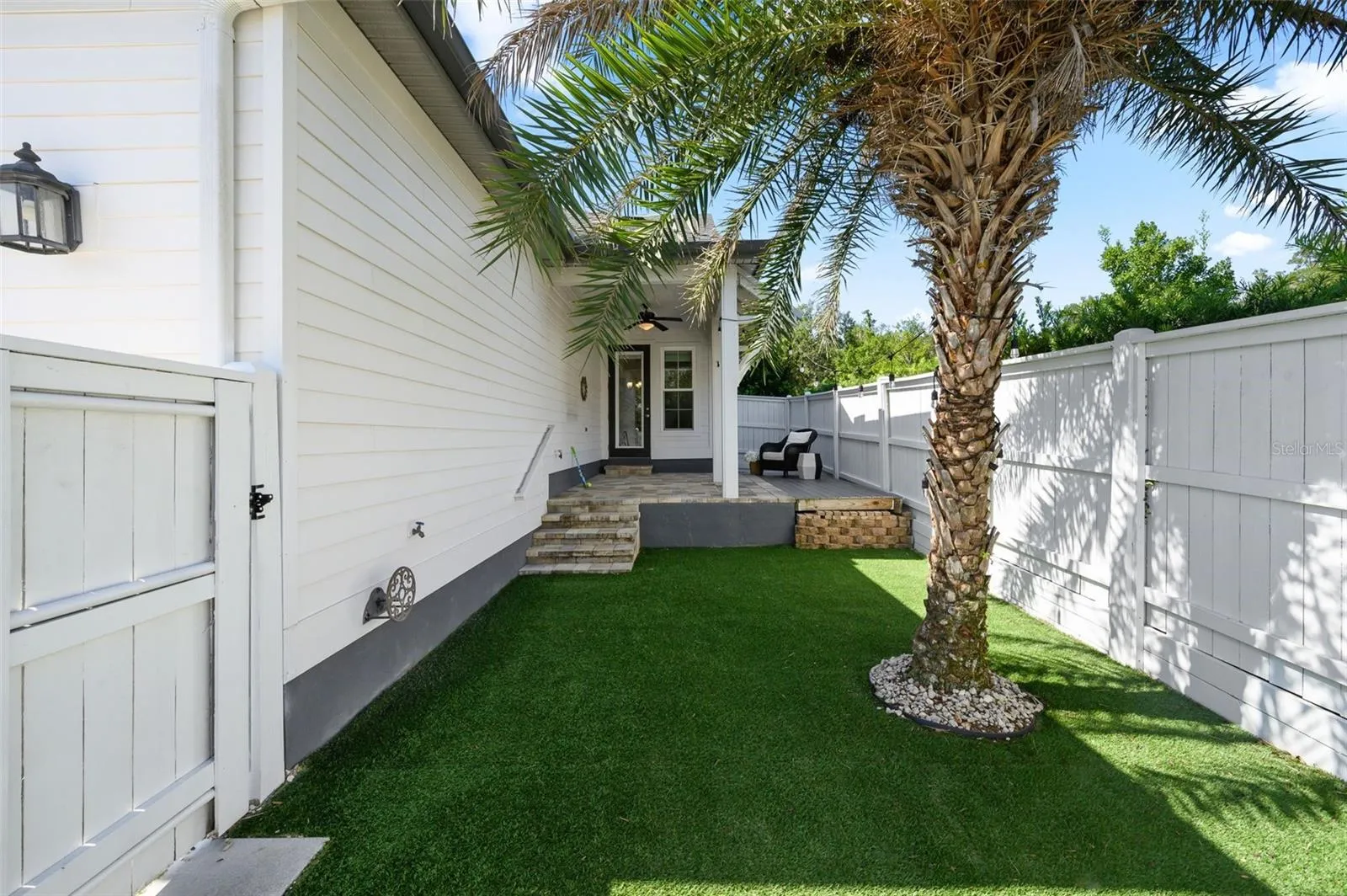 Turf backyard for low maintenance