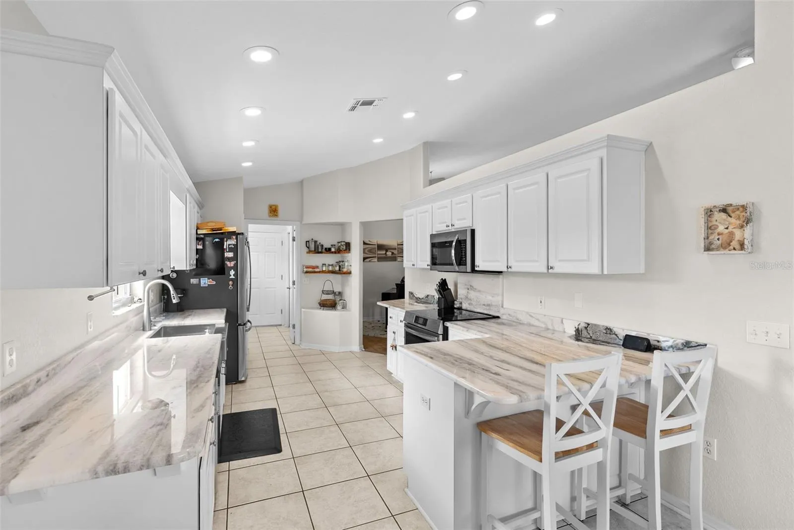 6921 Shimmering Dr, Lakeland, Florida 33813 — photo 9