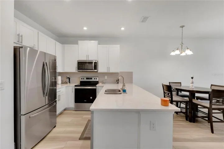 Kitchen/Dining