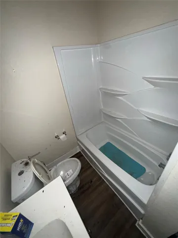 1170
