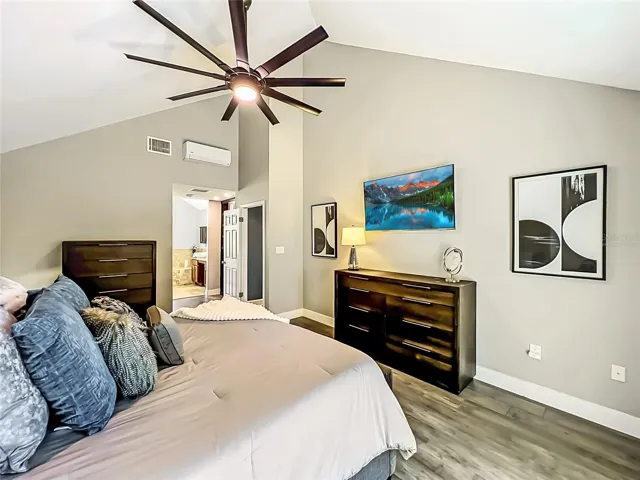 Virtually Staged TV image