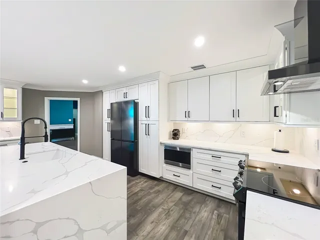 Kitchen Appliances