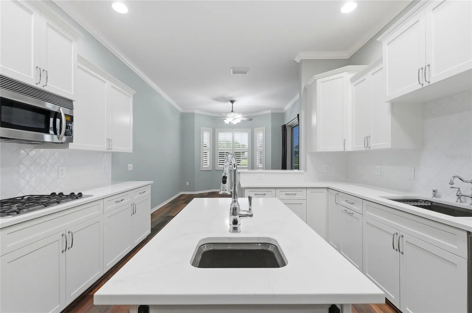 Kitchen Flows into Dinette