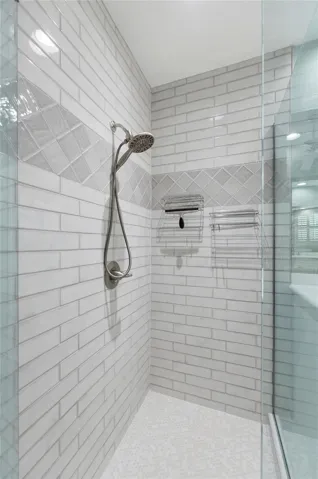 Seamless Glass Walk-In Shower