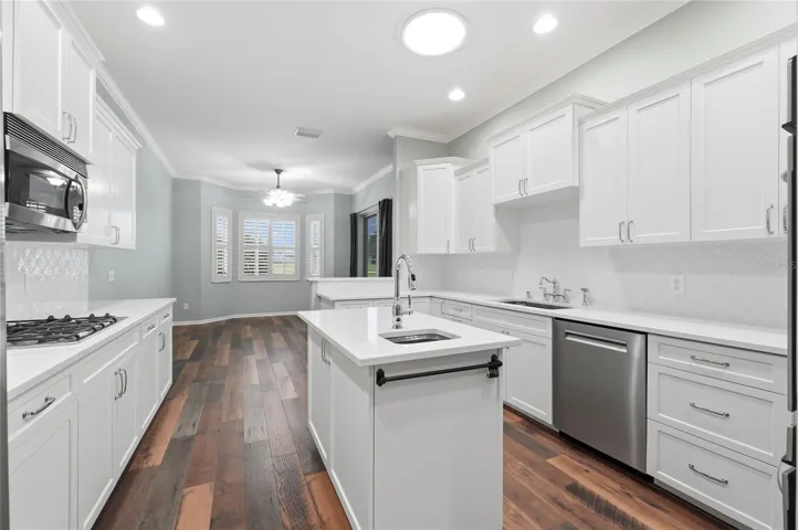 Quartz Counters