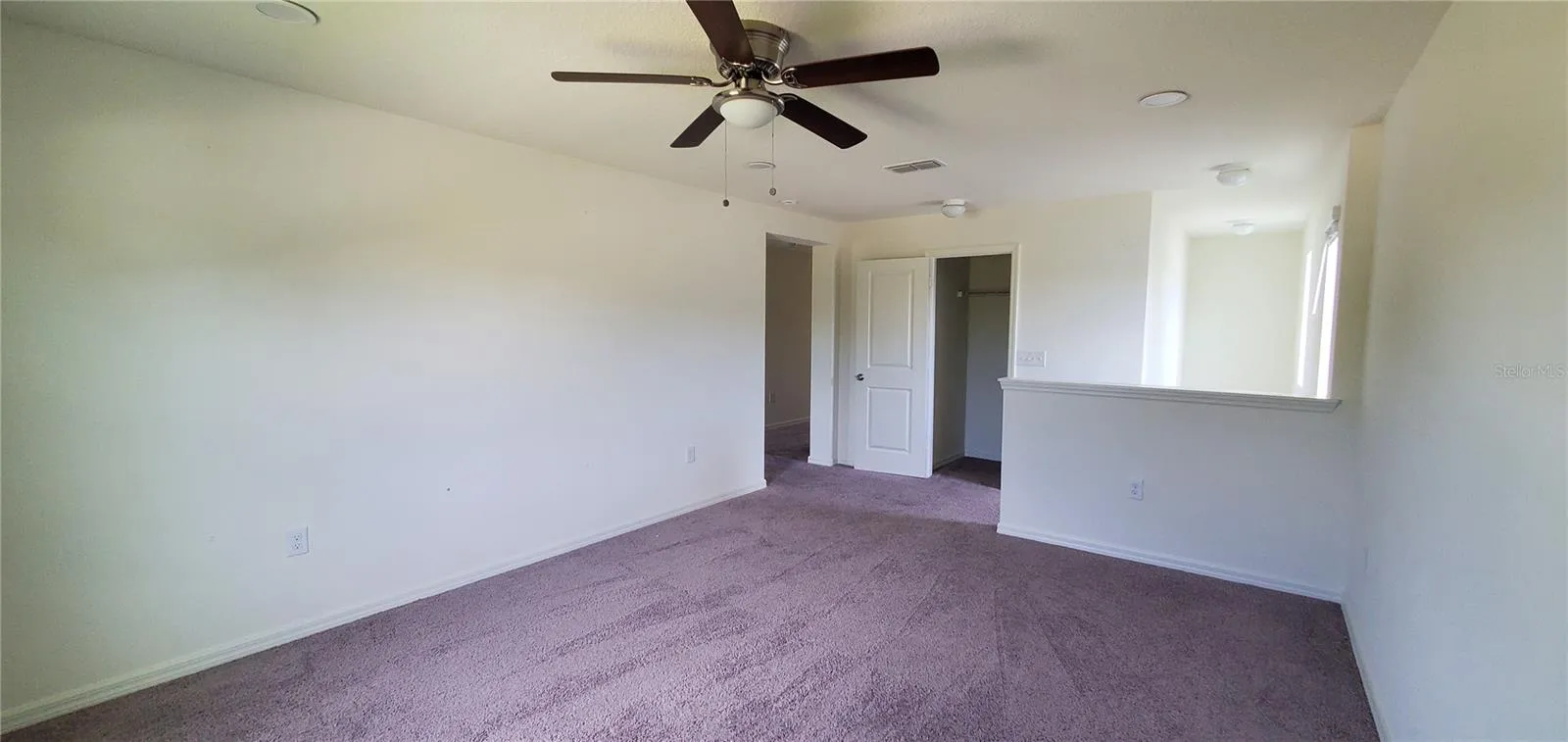LOFT/BONUS ROOM & CLOSET