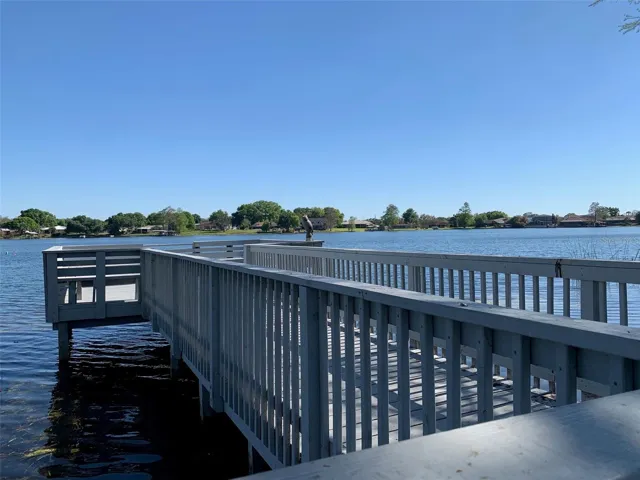 Dock