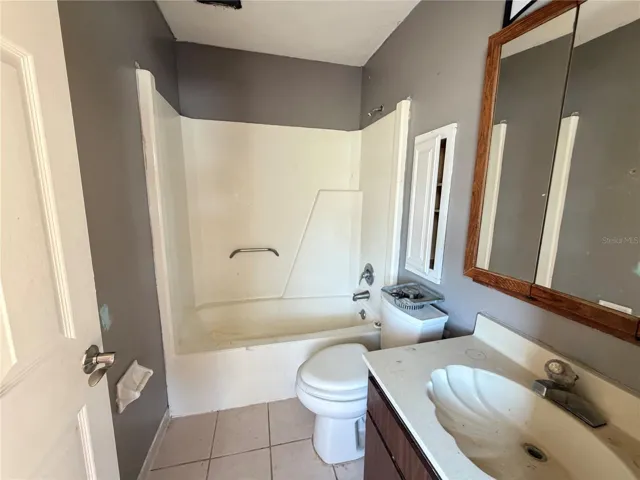 1170