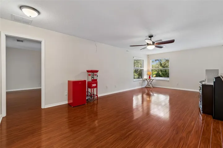 Upstairs Bonus Room