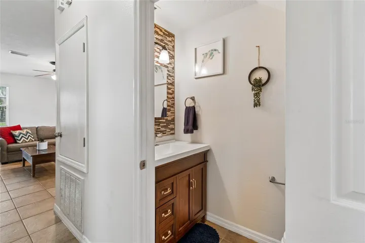 Halfbath