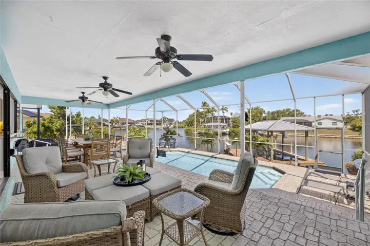 Large 12'x34' Lanai