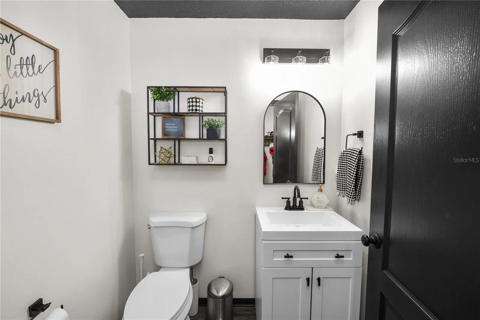 Powder Room