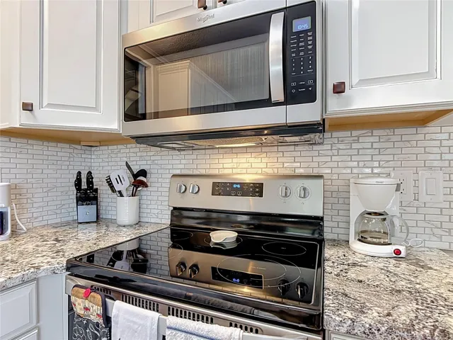 Smooth top stove