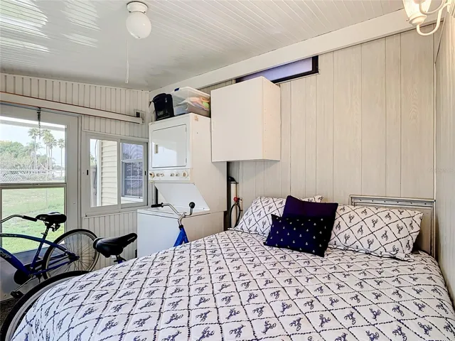 Utility room w/ 2nd bed