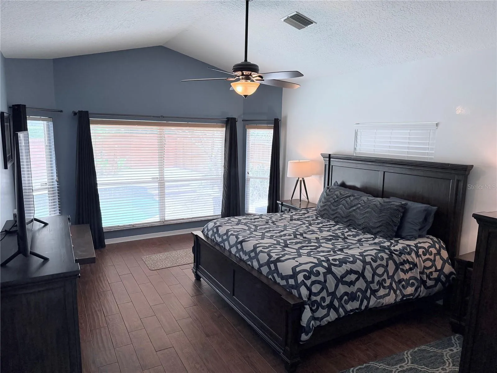 Owner's bedroom