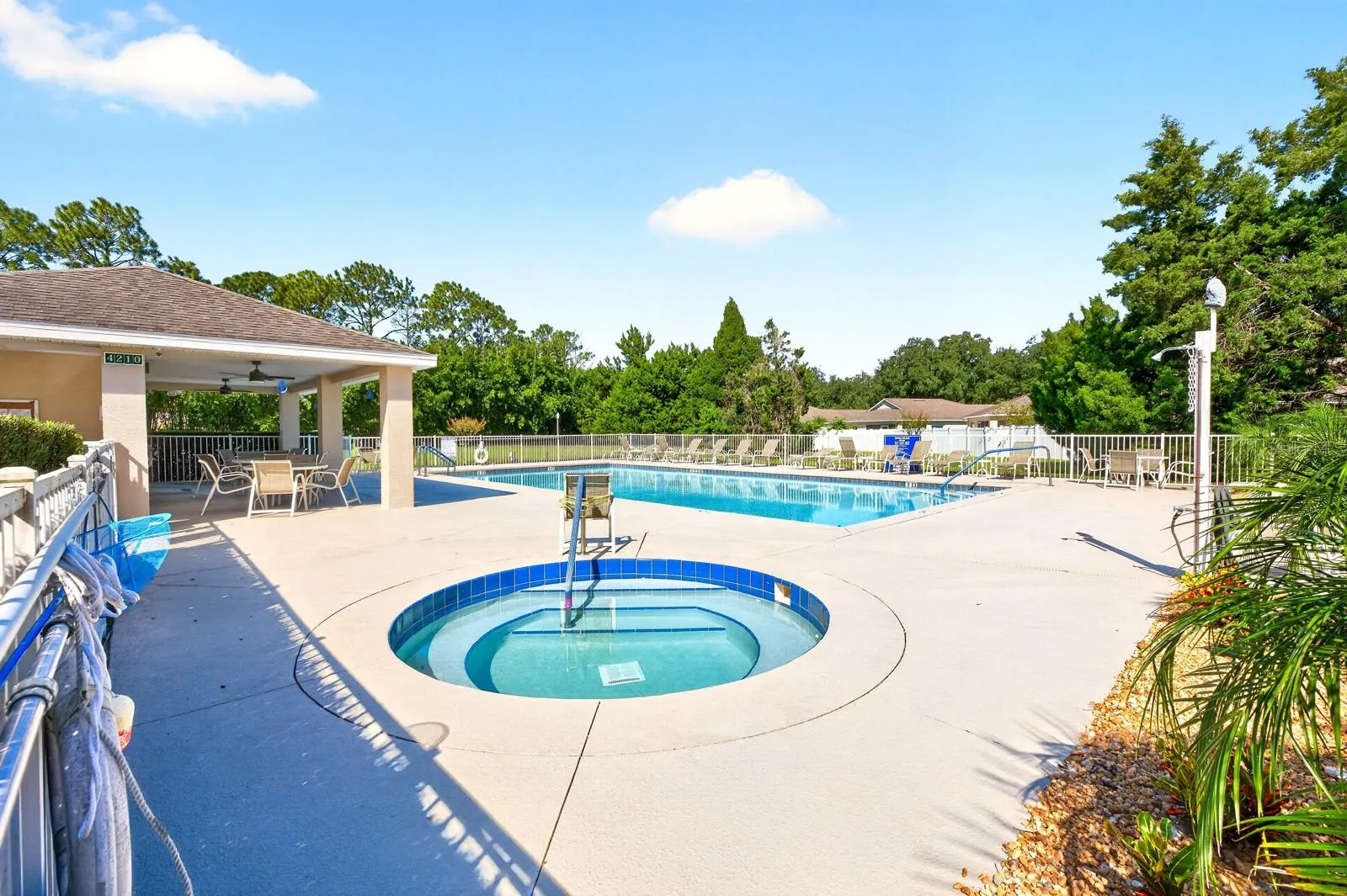 Life at Kings Ridge offers plenty of opportunities to stay active and enjoy time with neighbors with RICH AMENITIES including a COMMUNITY POOL, CLUBHOUSE, FITNESS CENTER AND TENNIS COURTS.