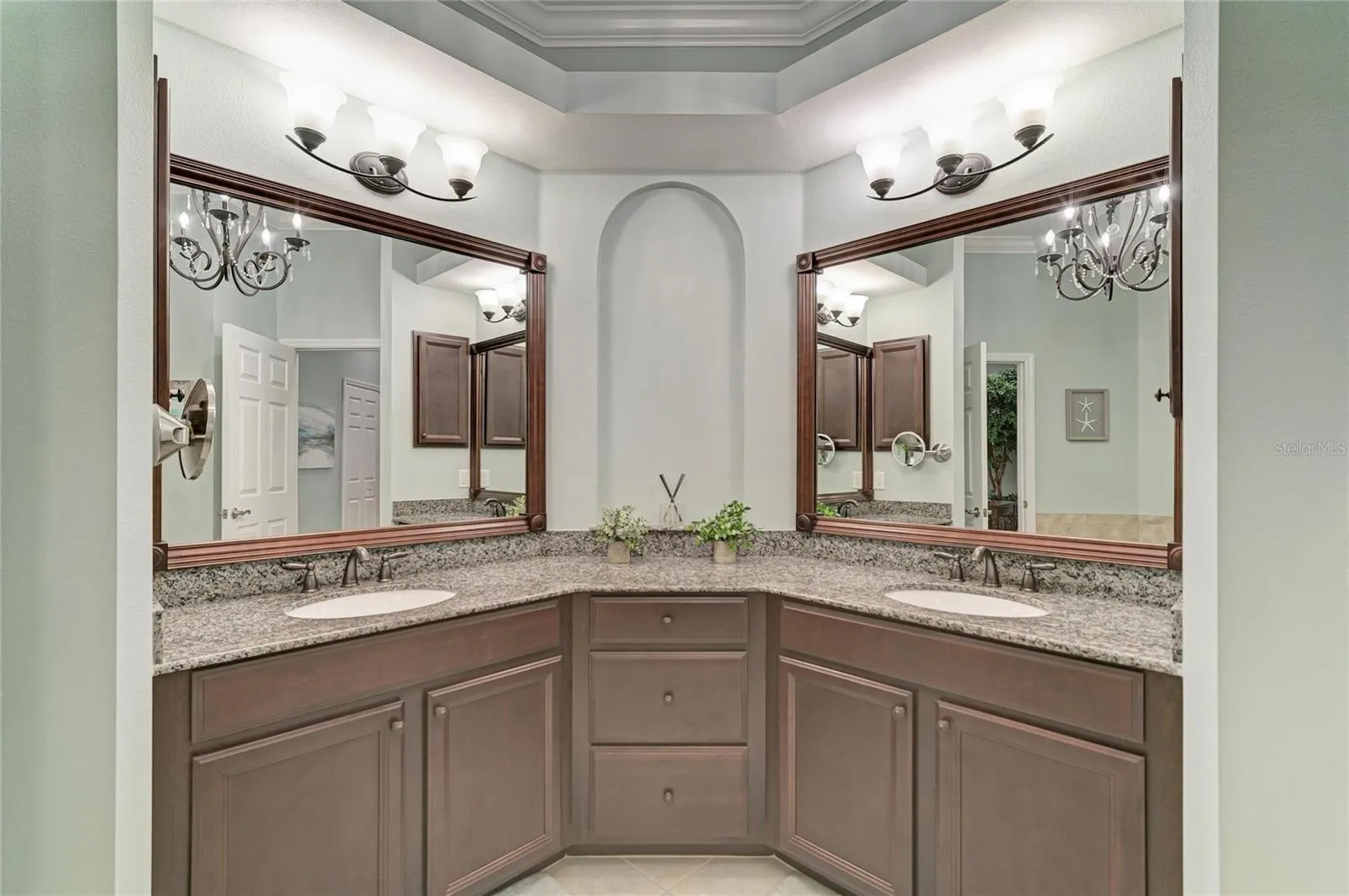 Primary Ensuite Bathroom