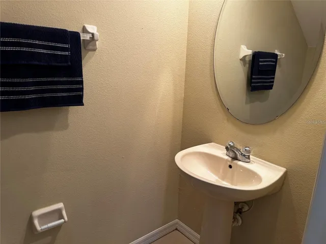 1170