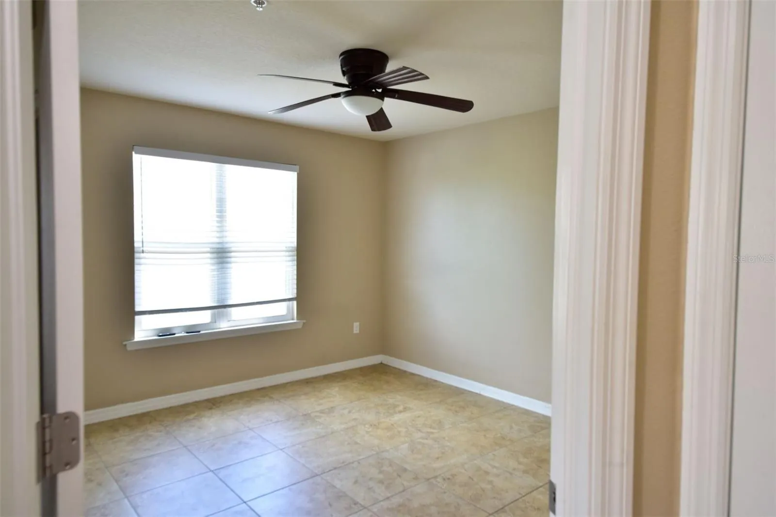Second Bedroom without furniture