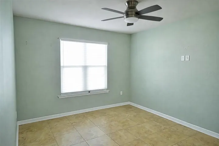 Third bedroom without furniture