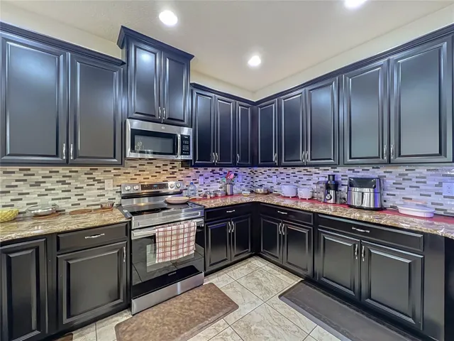 kitchen view3