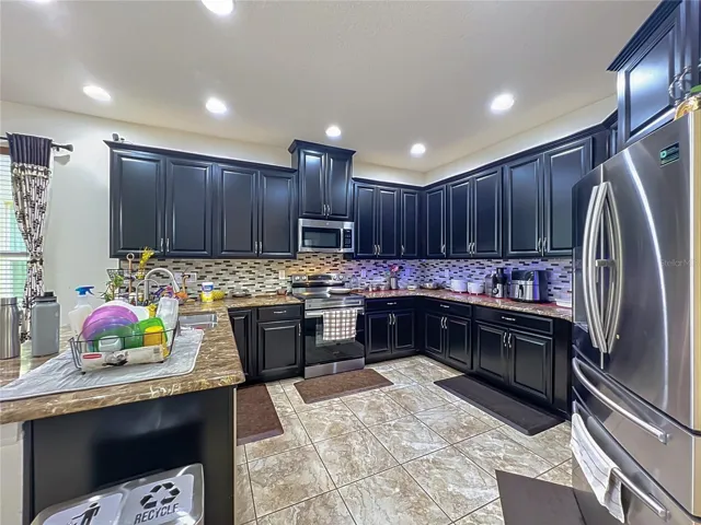 kitchen view4