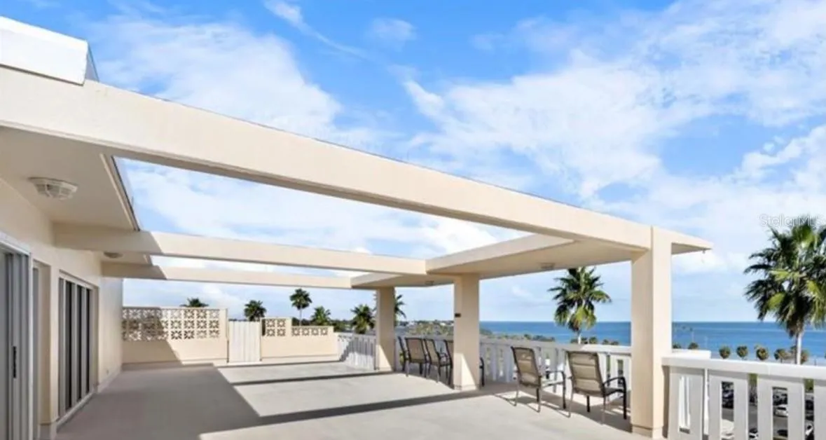 Roof Top Patio