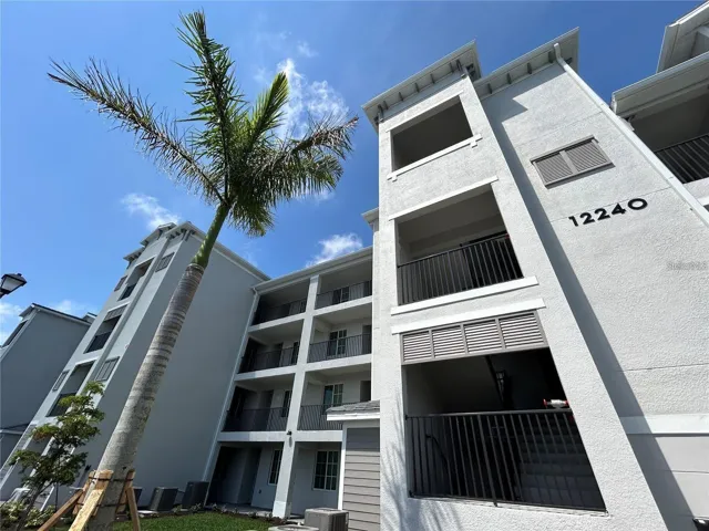 Bldg Front