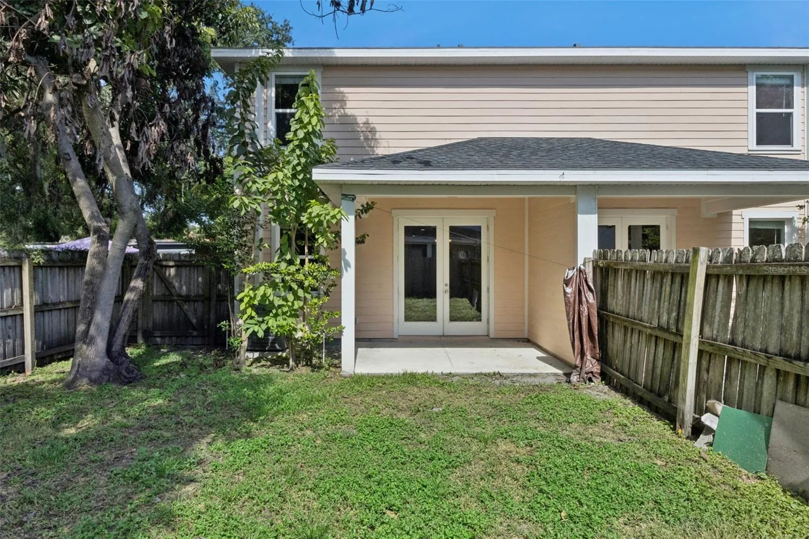 2544 backyard