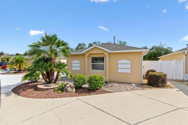 2117 SMOAKS ST IN CHERRY VALE VILLAS IN TALL TREES