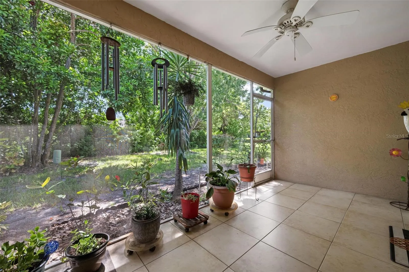 Screened-in Lanai