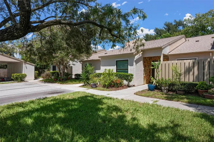 1554 Tallywood Dr, Sarasota FL