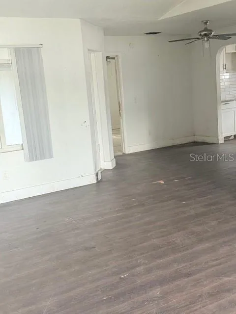 Living Room &amp; Dining Area