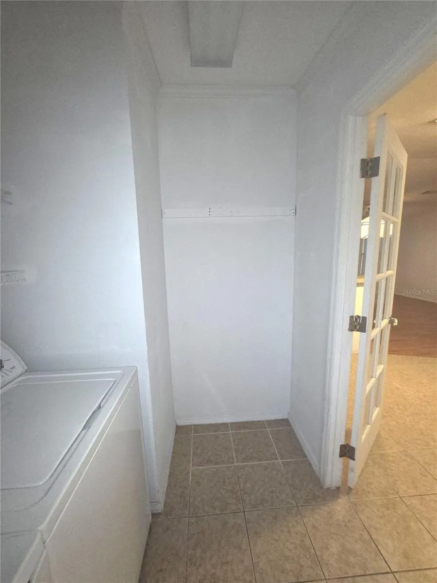 Laundry room has space4 for shelving