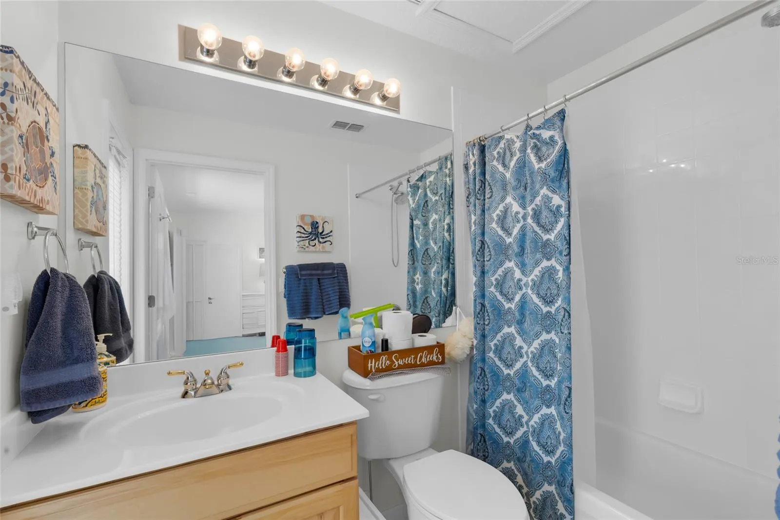 Bedroom 2 Private Bathroom