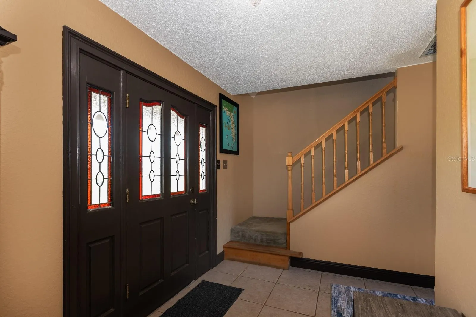 Entrance and staircase