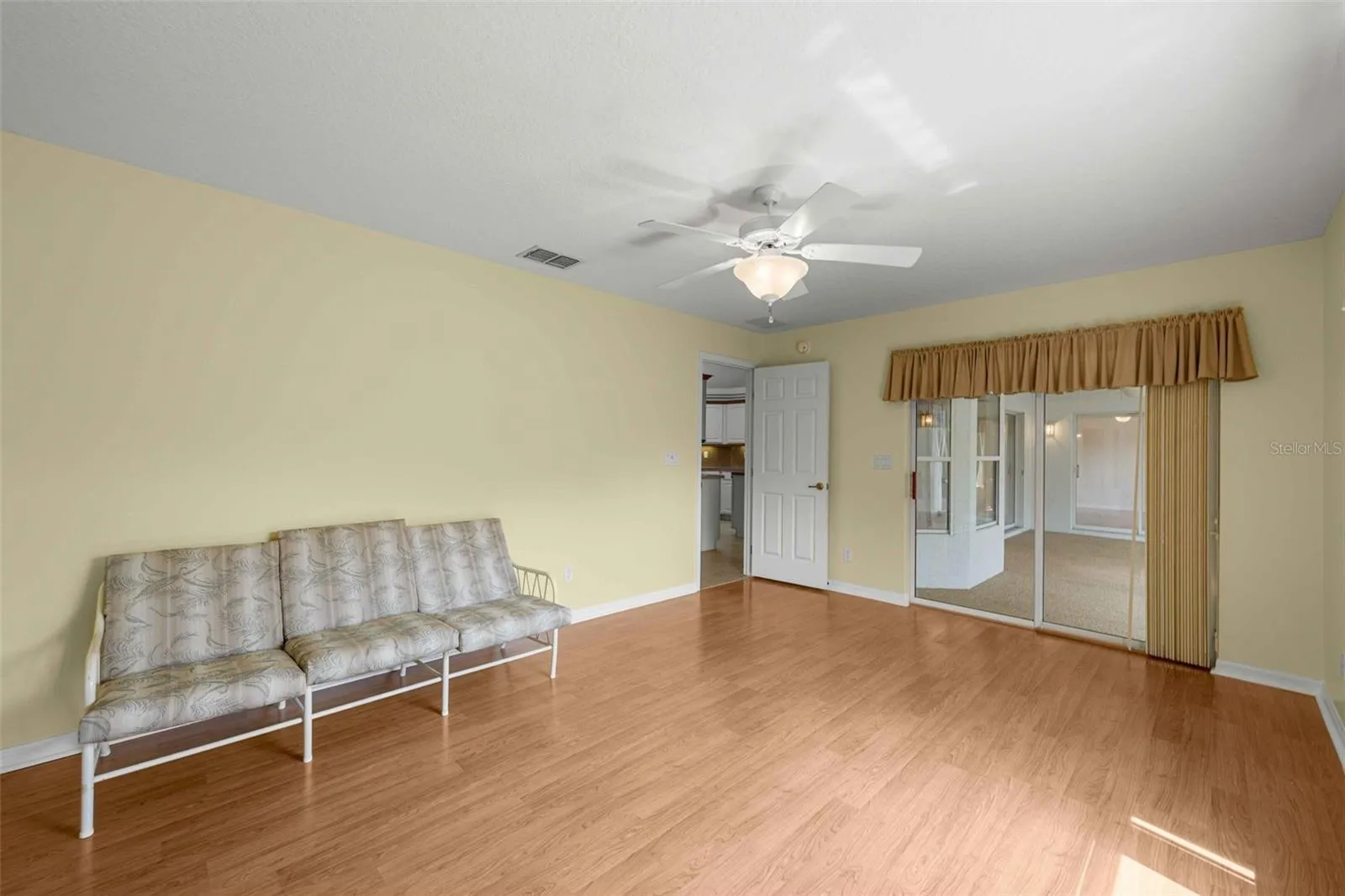 Flex room