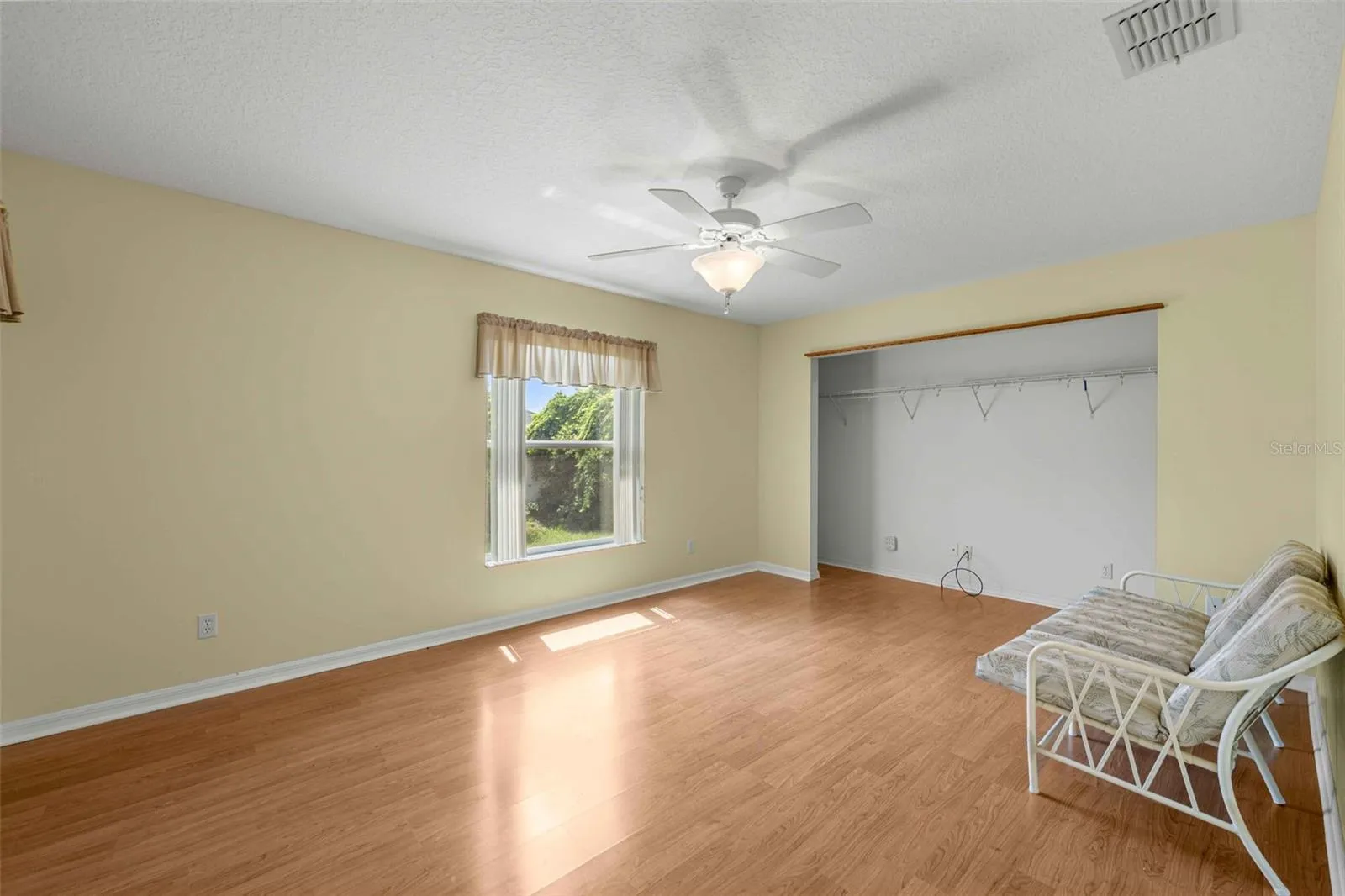 Flex Room
