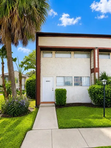Front oh House