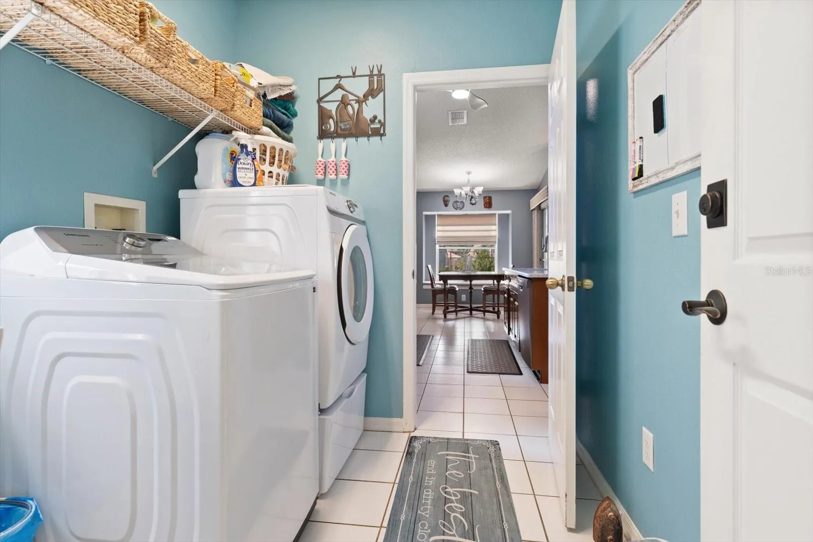 Utility room between garage and kitchen