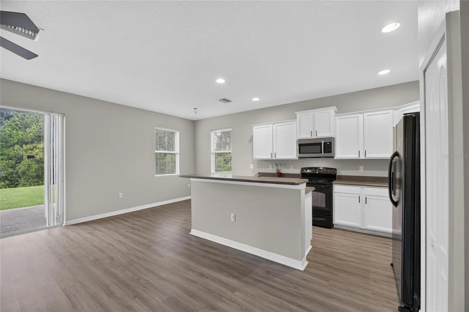 2637 Walden Woods Dr, Plant City, Florida 33566 — photo 11