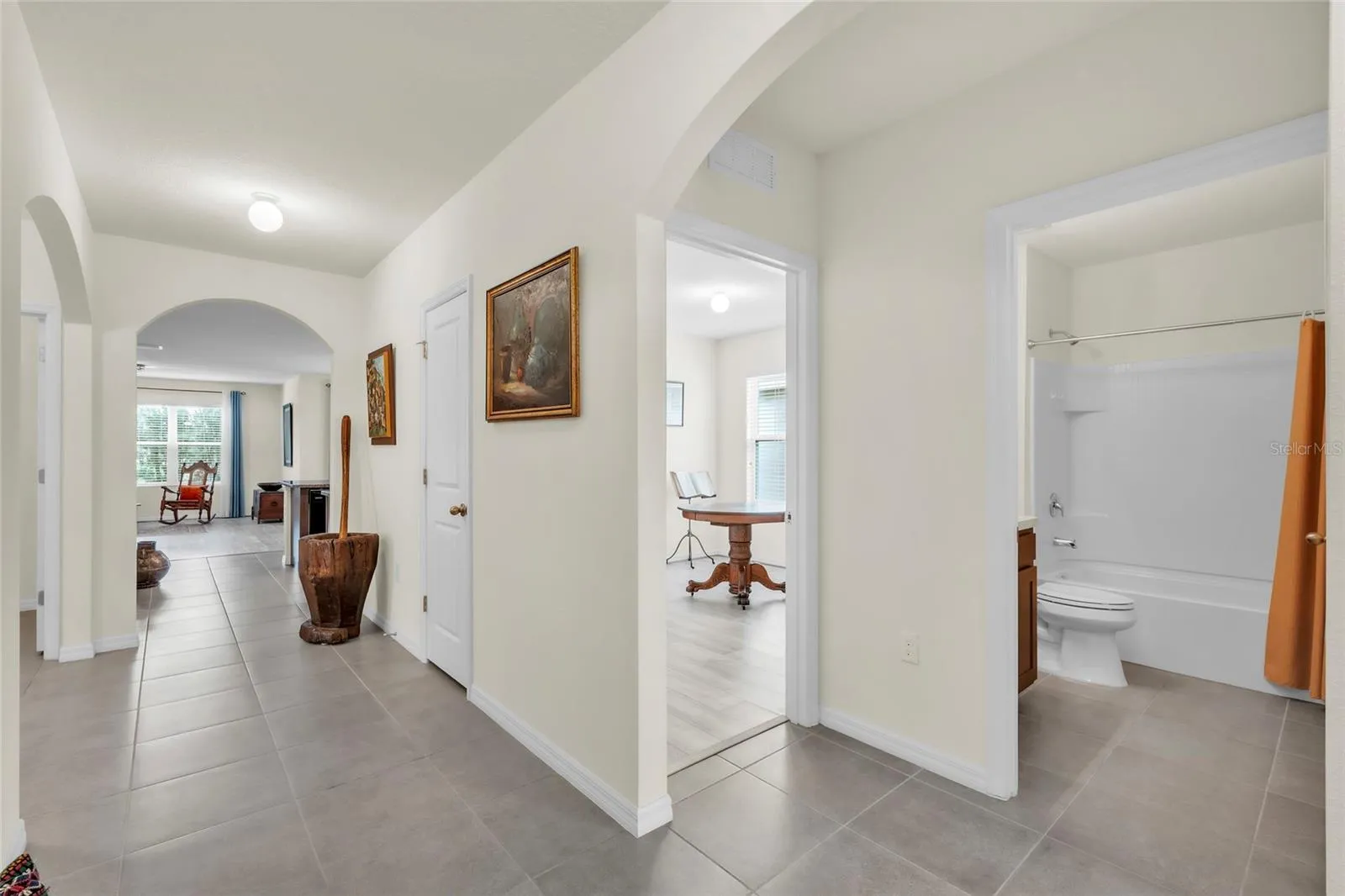 Inviting entry hallway